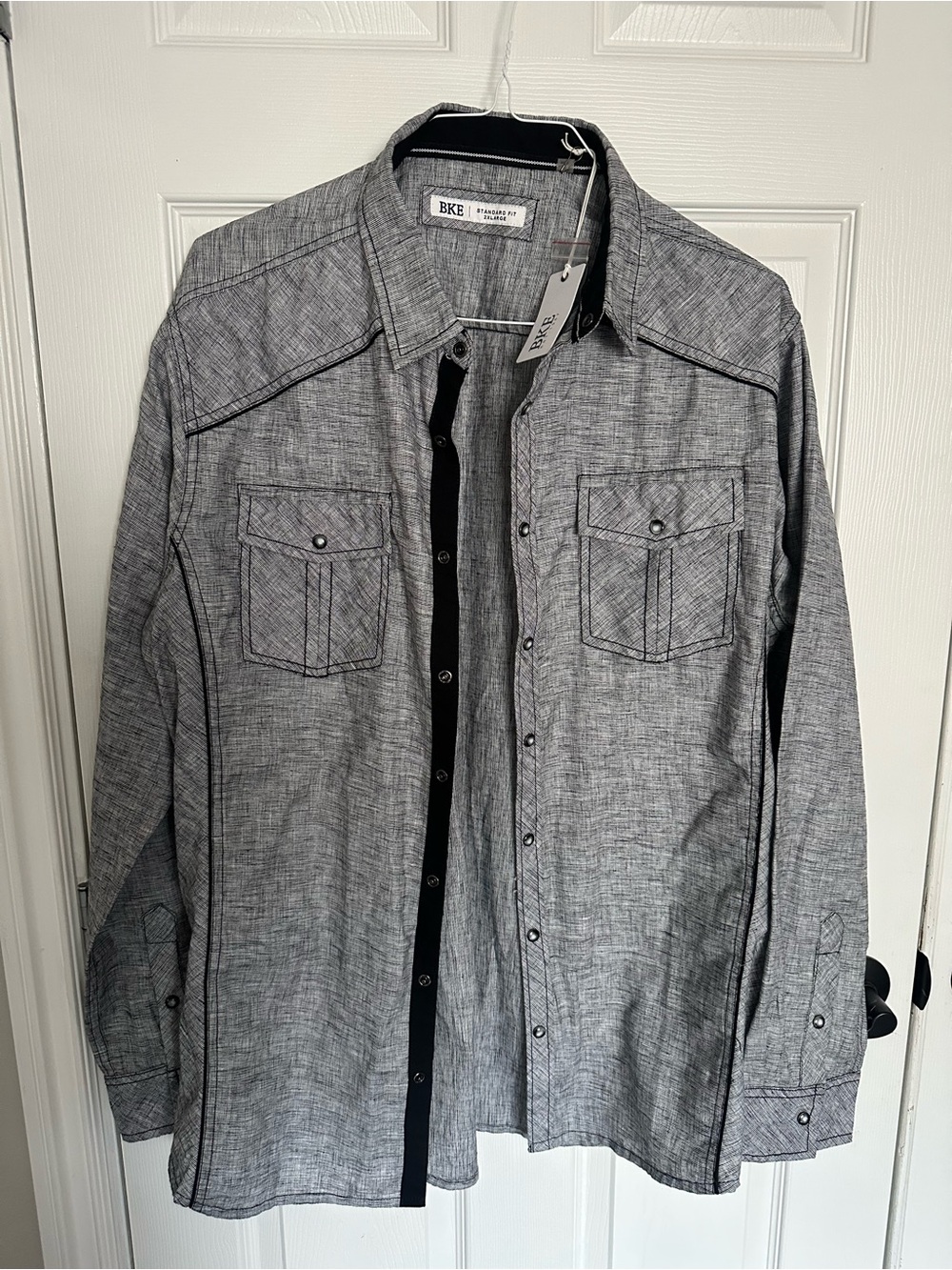 BKE Gray Button-Front Shirt with Black Contrast Placket
